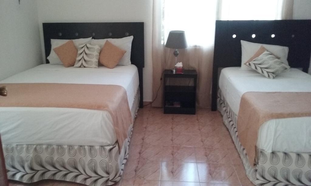 Room In Cancun Stadium エクステリア 写真